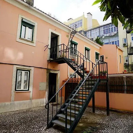 Catchy @ Campo Pequeno Апартаменты *