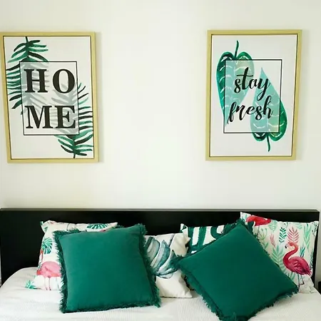 Catchy @ Campo Pequeno Apartment